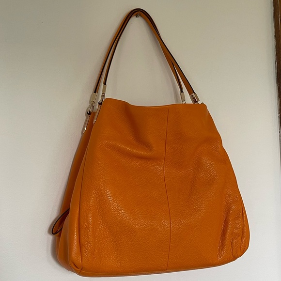 COACH Madison Small Phoebe Handbag NWOT - Picture 2 of 5